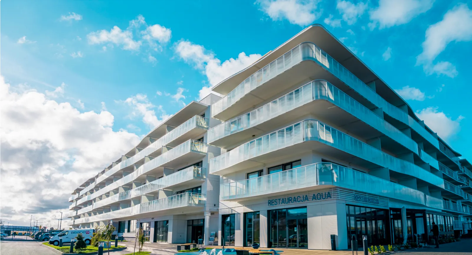 Abades to jeden z liderów kołobrzeskiego rynku nieruchomości.